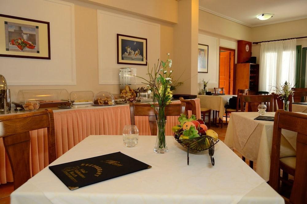 Maltezana Beach Hotel Exterior foto