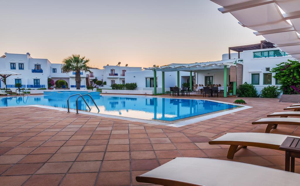 Maltezana Beach Hotel Exterior foto